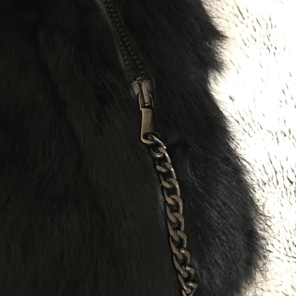 Black Fur vest with leather/studded collar - Picture 5 of 13